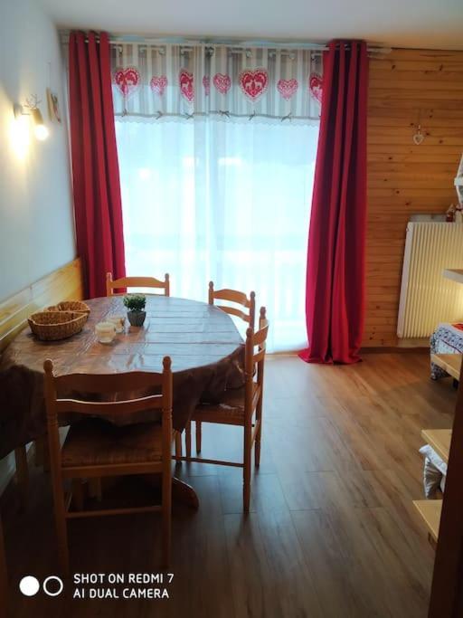 Studio 6 Pers Le Bois D'Aurouze 2Eme Etage Nord SuperDevoluy Exteriör bild